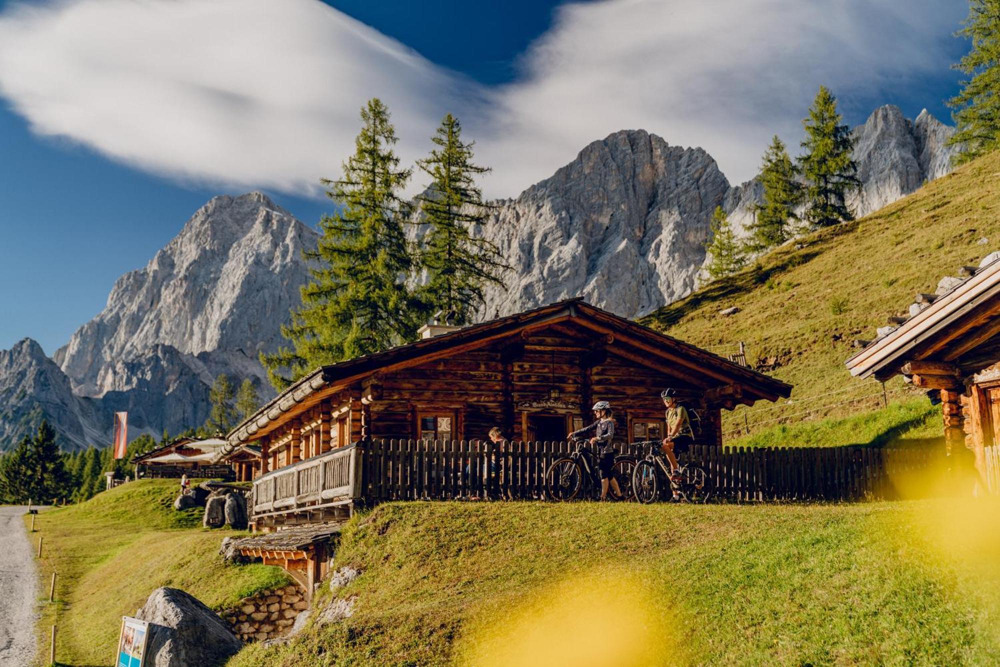 Brandhof - Chalet Am Berg Ramsau am Dachstein Esterno foto